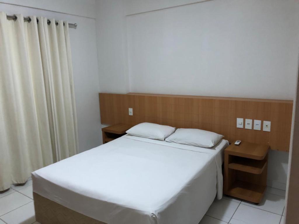 Golden Dolphin Grand Hotel Caldas Novas Exterior photo